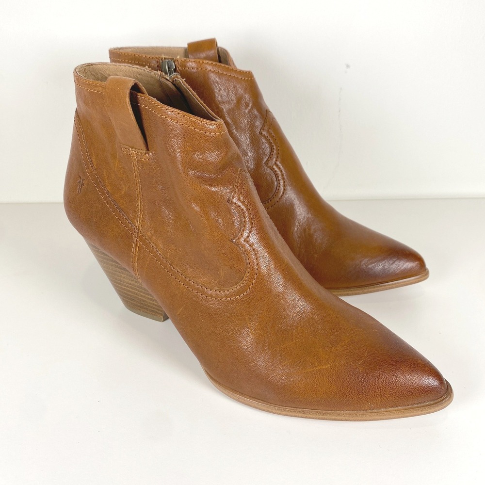 Frye Reina Ankle Boots W 11 Cognac NWOT Leather Western Pointed Toe 3479257-COG